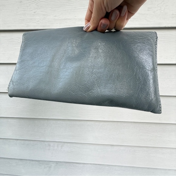 Vintage 1980s Grey Leather Stitched Clutch with Magnetic Closure - Picture 16 of 16